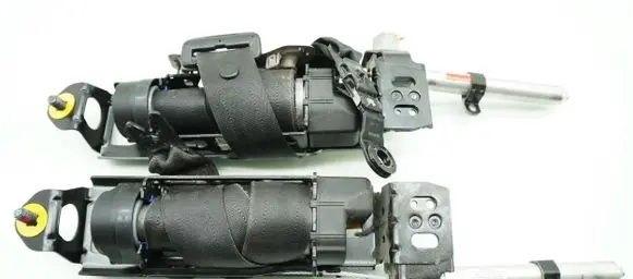 Volvo V50 Front seatbelt 30661789