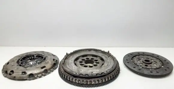 Volvo V70 Clutch set kit 30681137 30783019 8689859