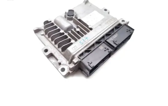 Ford Mondeo MK V Engine control unit/module DS71-12B684-UE 28491022 FS7A-12A650-CSE