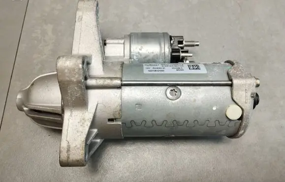 Volkswagen Amarok II Starter motor MB3T11000LA