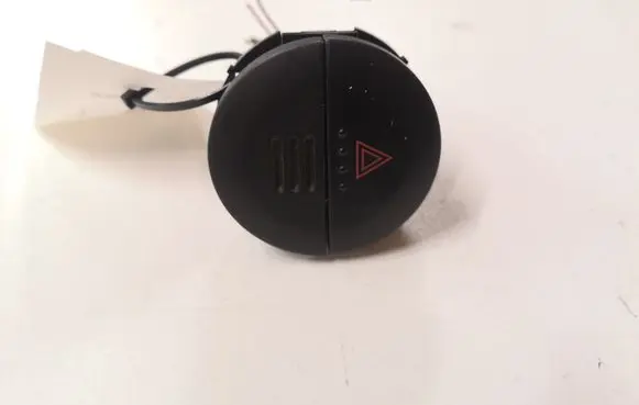 Nissan X-Trail T30 Hazard light switch 06016