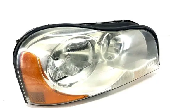 Volvo XC90 Headlight/headlamp 89007592