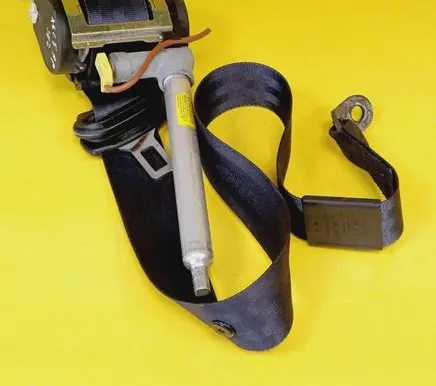 Audi A6 S6 C5 4B Front seatbelt 4B0857706D