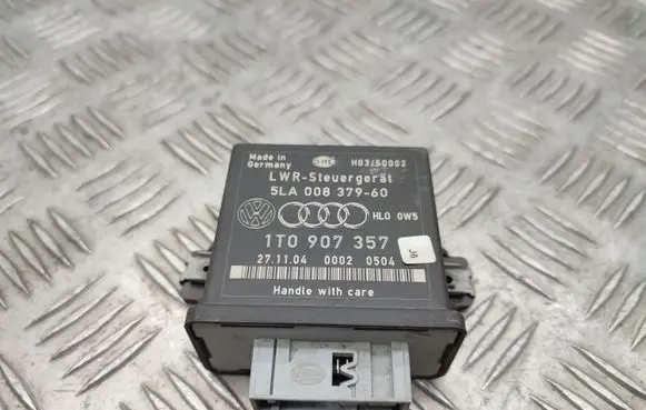 Light module LCM