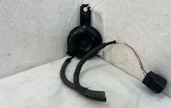 Toyota Prius (XW30) Horn signal MRFH03