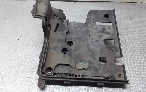 Battery tray