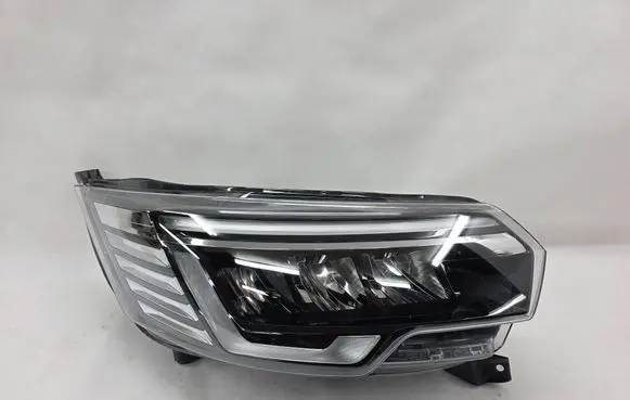 Renault Trafic III (X82) Headlight/headlamp 260102899R