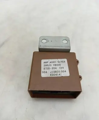 Nissan Patrol Y61 Window wiper relay 28510VB000 ET20204 K00414
