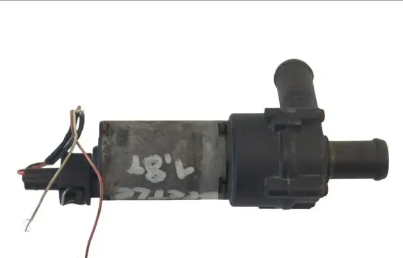 Volkswagen New Beetle Electric auxiliary coolant/water pump