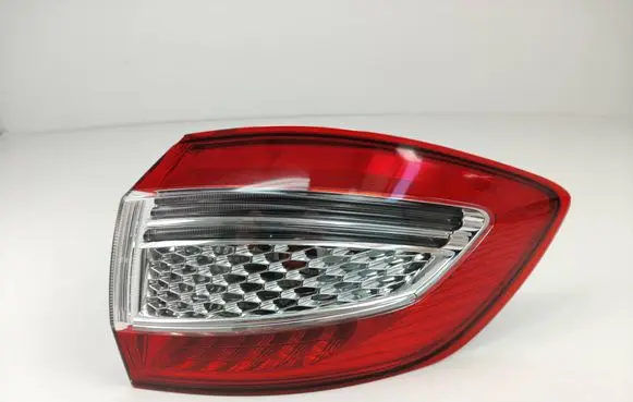 Ford Mondeo MK IV Rear/tail lights RGC13401