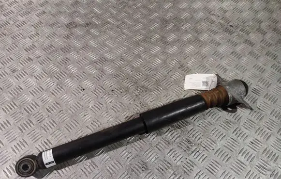 Volkswagen PASSAT B8 USA Rear shock absorber/damper 561512011E