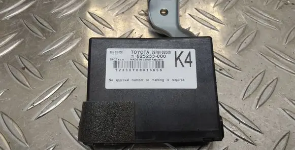 Toyota Auris 150 Immobilizer control unit/module 8978402040