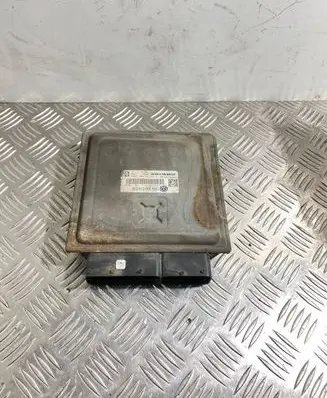 Volkswagen PASSAT B6 Engine control unit/module 03G906018EM