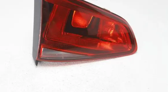 Volkswagen Golf VII Tailgate rear/tail lights 5G0945093P 5G0945093
