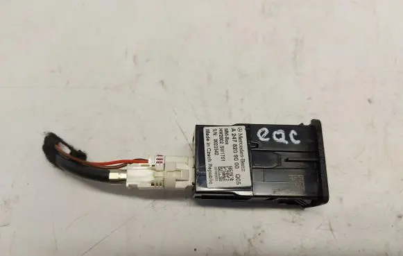 Mercedes-Benz EQC USB socket connector A2478209000JLK01