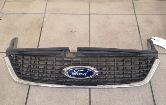 Ford Mondeo MK IV Front bumper upper radiator grill 7S718200 5695 M738A