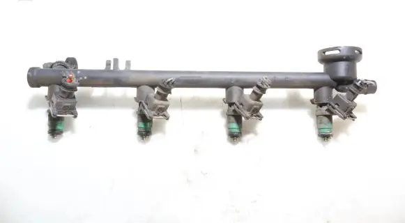 Renault Laguna II Fuel main line pipe