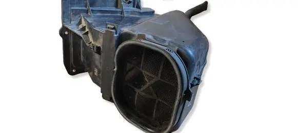 Iveco Daily 3rd gen Air filter box 504225124 504225182