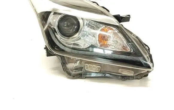 Suzuki Baleno IV Headlight/headlamp I351635100M