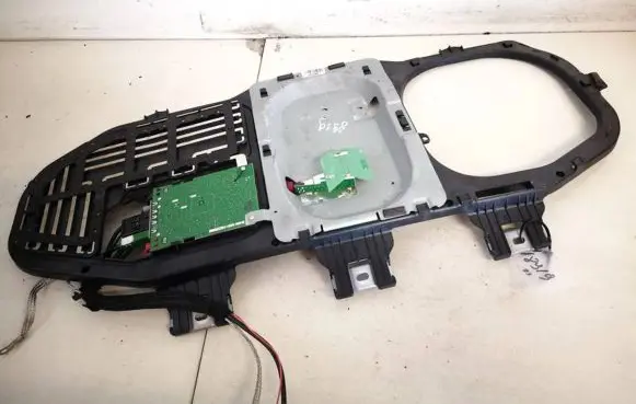 Mercedes-Benz ML W164 Antenna control unit a2518201175 12238689