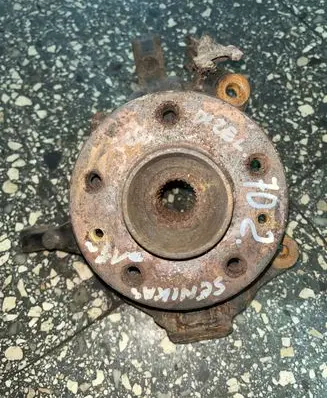 Renault Scenic III - Grand scenic III Front wheel hub