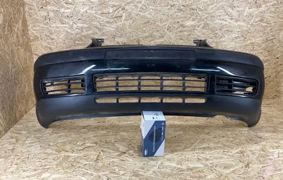 Volkswagen Golf IV Front bumper