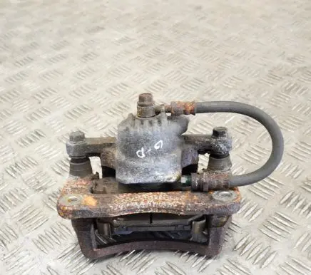 KIA Sorento Rear brake caliper