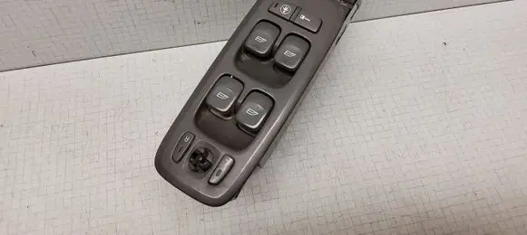 Volvo V70 Electric window control switch 09193383 M6D17900067