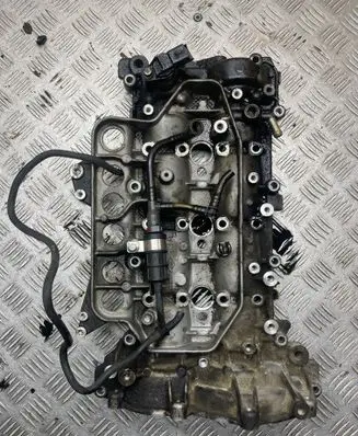 Infiniti FX Rocker cam cover 8200371992