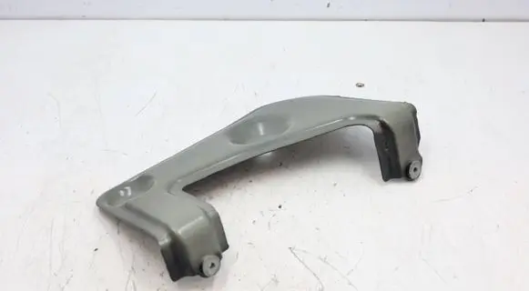 BMW X7 G07 Fender mounting bracket 7418220MWGK2805 7418220