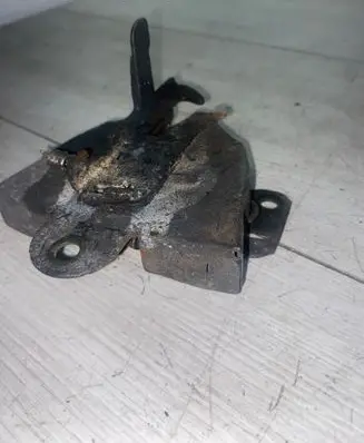 Mitsubishi Lancer Engine bonnet/hood lock/catch