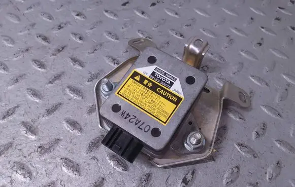 Lexus GS 300 350 430 450H ESP acceleration yaw rate sensor 8918330070