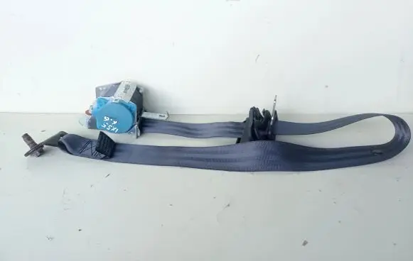 Hyundai ix 55 Third row seat belt 898103J300
