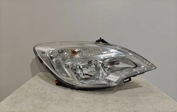 Opel Meriva B Headlight/headlamp 13253630 366947220 SB9PMX13005AF