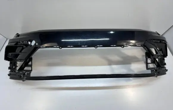 Volkswagen Tiguan Front bumper 5NA807221B