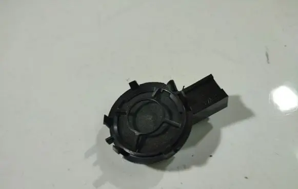 Volvo S40 Front door speaker 30657119