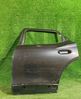 Cupra Formentor Rear door