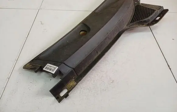 Renault Scenic I Wiper trim 8200050329