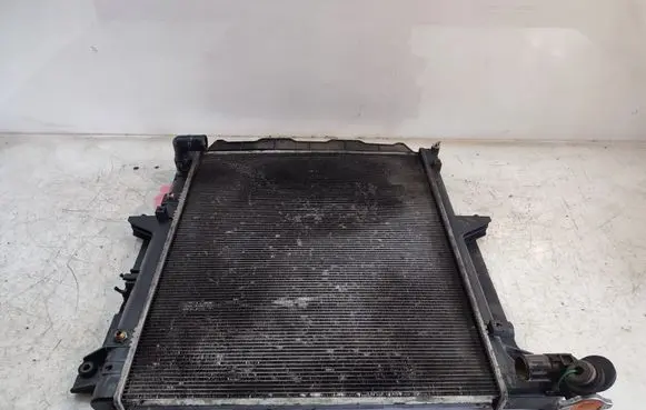 Coolant radiator