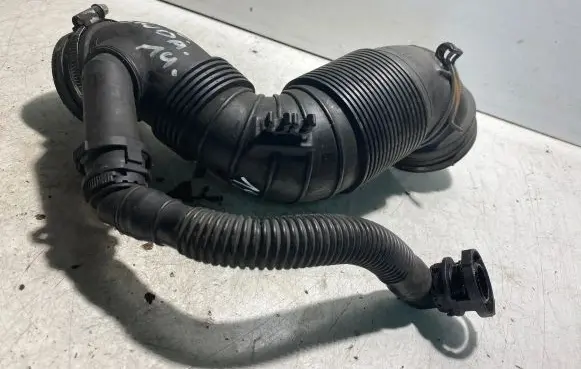 Skoda Citigo Air intake hose/pipe 3C0129654P TB446197