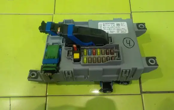 Peugeot Bipper Fuse box set 01362975080