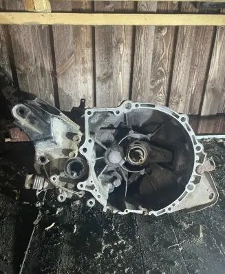 Mazda 626 Manual 5 speed gearbox G564