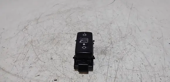 Mercedes-Benz S W220 Electric window control switch A2208213379 Q03A03443