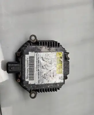 Honda Civic Headlight ballast module Xenon LBHE03L7N9A4348