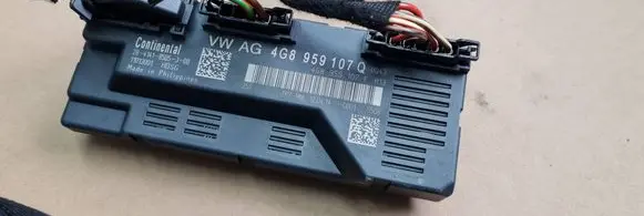 Audi A7 S7 4G Tailgate/trunk control unit/module 4G8959107Q