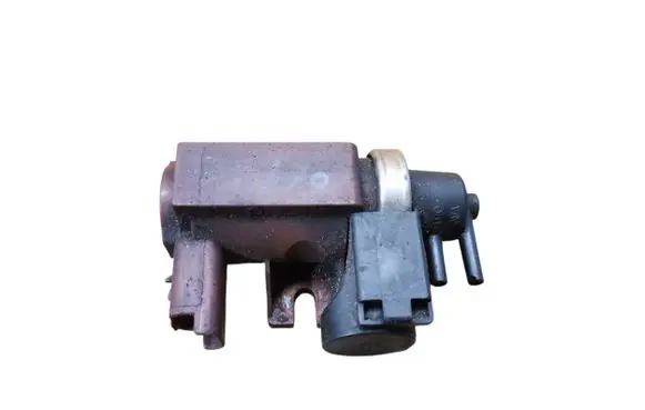Volvo V50 Turbo solenoid valve 60909E882CA