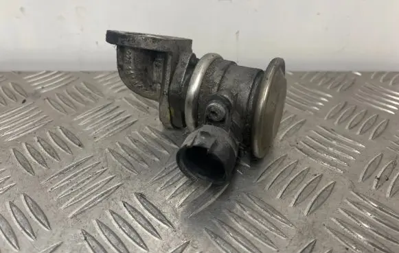 Audi A8 S8 D4 4H EGR valve 079131101P 078131166