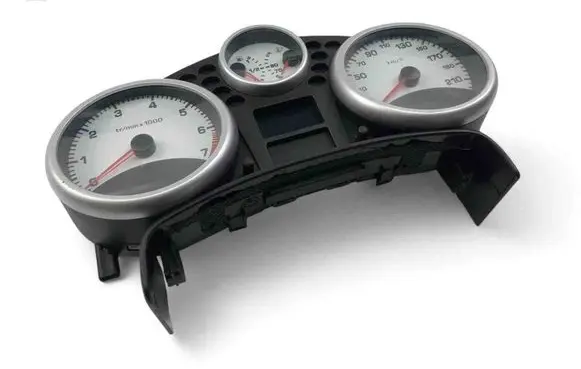 Speedometer (instrument cluster)