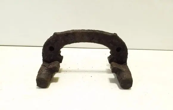 Volvo S40, V40 Brake caliper pad carrier rear 