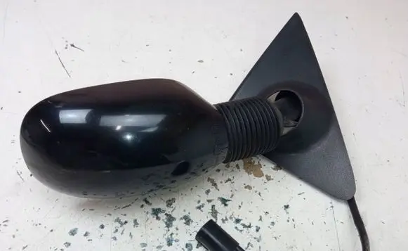 Ford Ka Front door electric wing mirror 